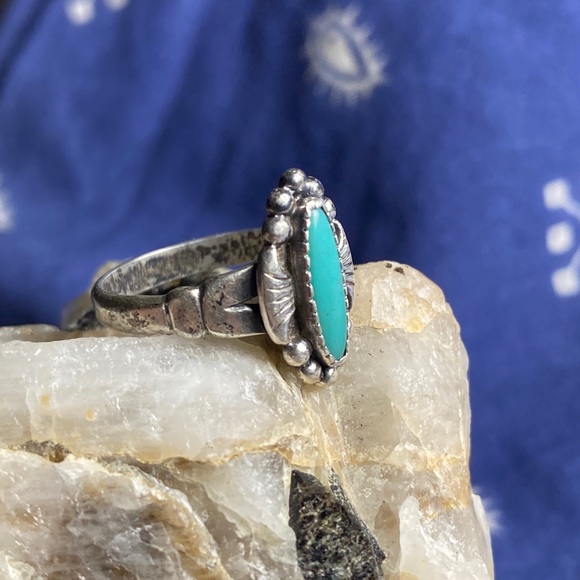 Vintage Silver & Turquoise Bell Traders Ring 1930s - Picture 5 of 10